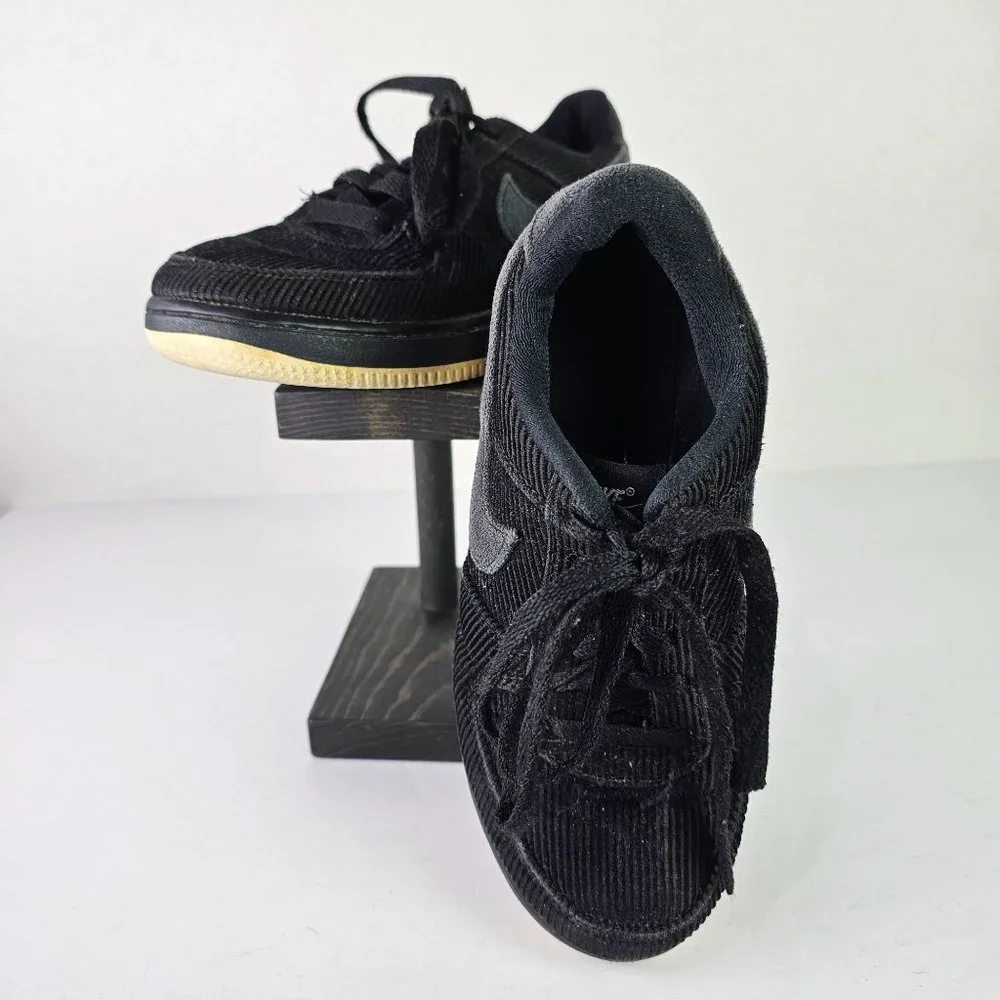 NIKE Air Force 1 Black Corduroy Kids Sneakers Size 2Y BV1234-001
